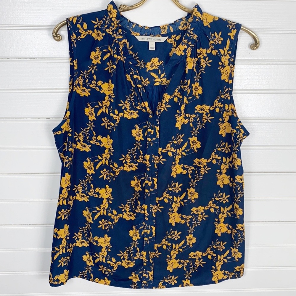 41 Hawthorn Sleeveless Floral Blouse Size Large